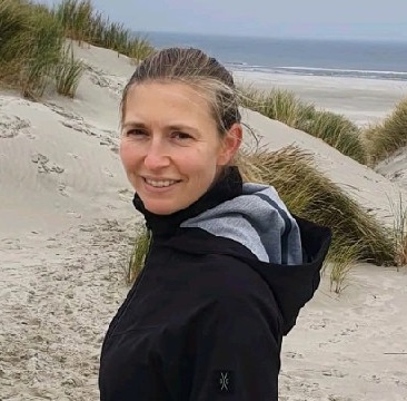 Laura van Dalen